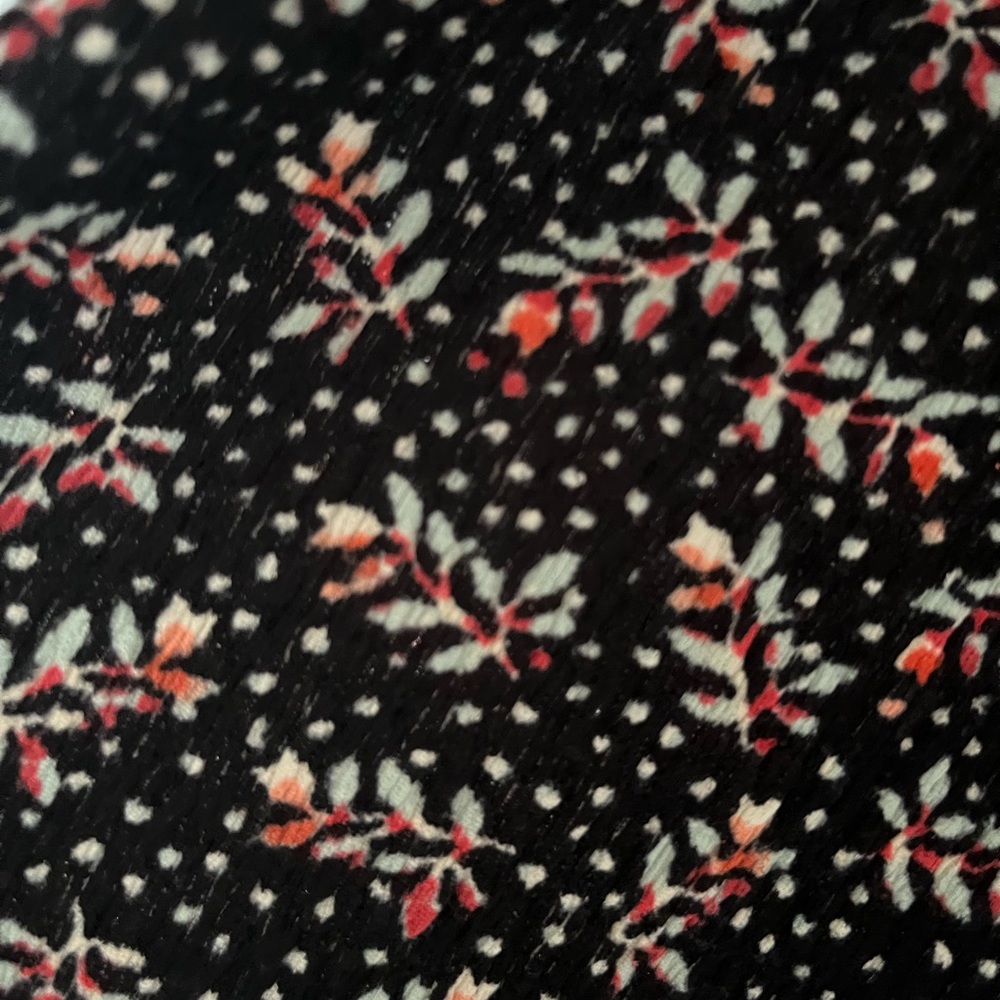 LOFT - Ruffleneck Longsleeve - Picture 2 of 2